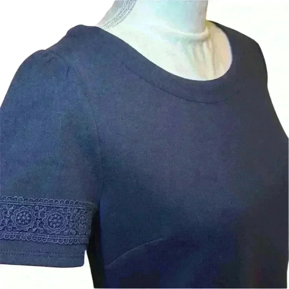 Talbots Short Sleeve Navy Dress. Calf Length. 100% Cotton. Women’s Size Small